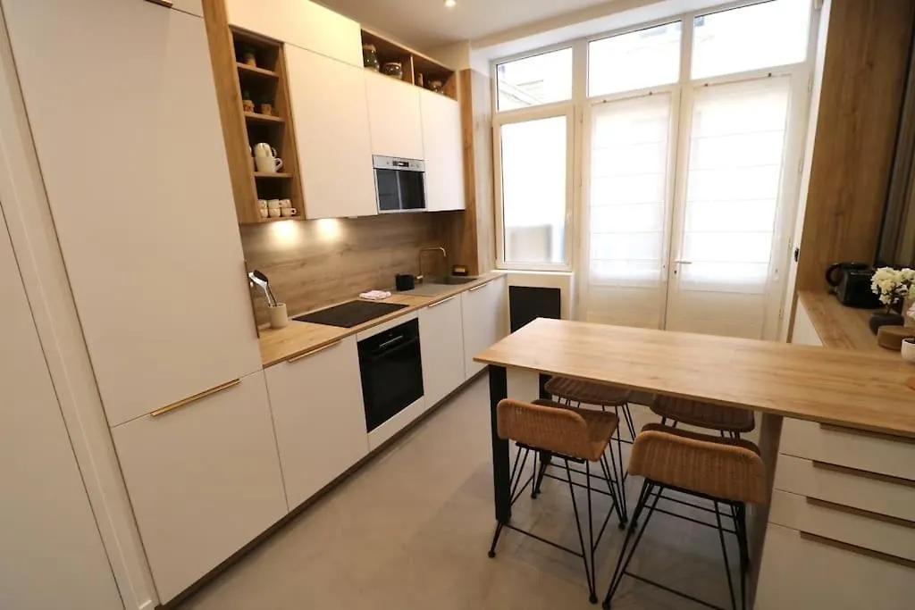 Daire Cosy 2 Chambres / Pere-Lachaise Paris