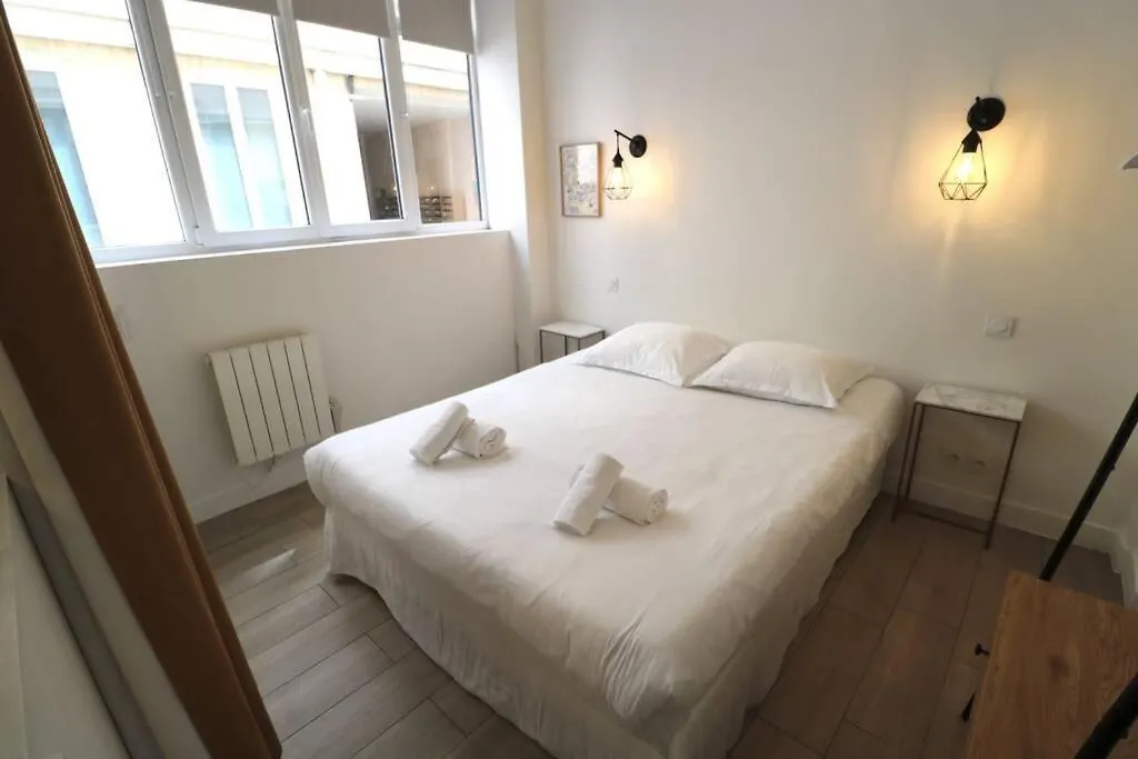Cosy 2 Chambres / Pere-Lachaise Paris Daire